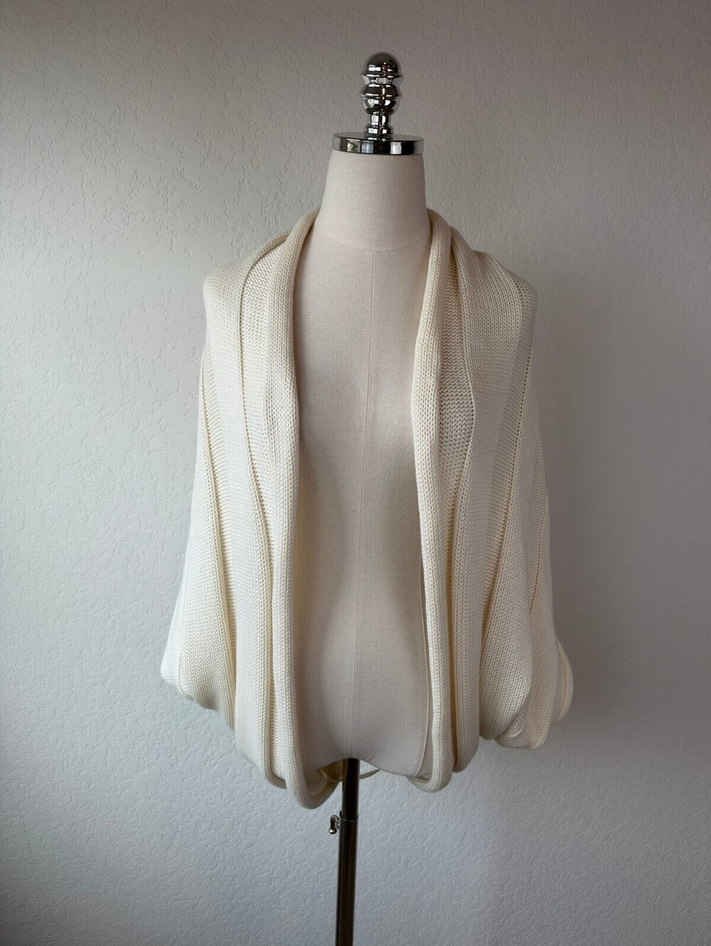 Vintage 90s New York & Company Cream Open Front Shrug Cardigan Sweater XS/S